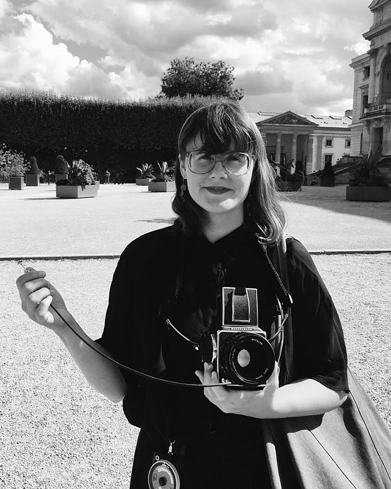 photographer Ivy Reynolds Hasselblad camera Versailles gardens Paris black and white portrait